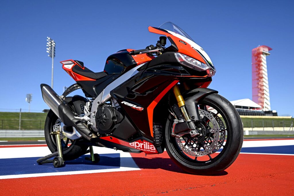 Aprilia RSV4 1100 Factory Özellikleri