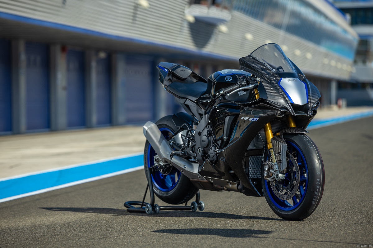 Yamaha YZF-R1